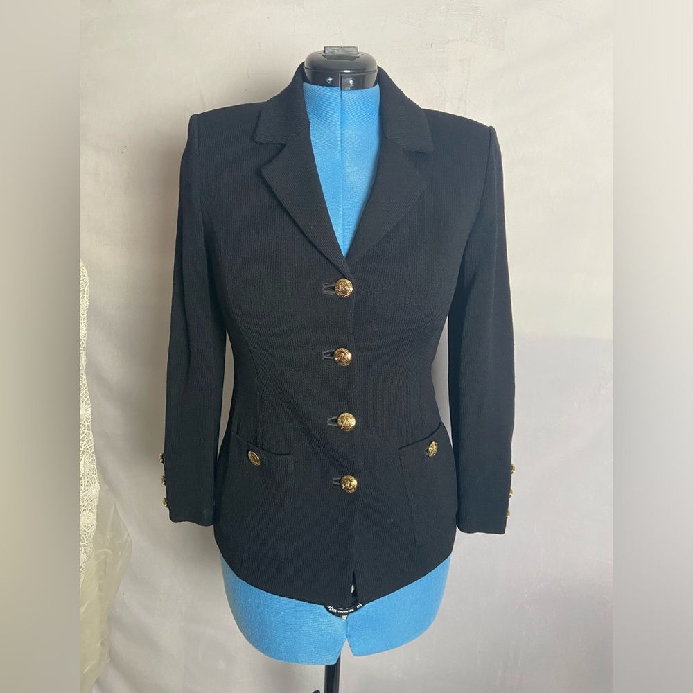 St. John collection basic knitted black blazer size 4